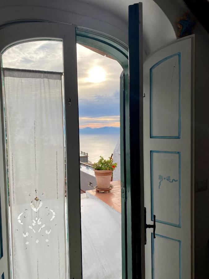 Casa Barbara Bed & Breakfast Амалфи Екстериор снимка