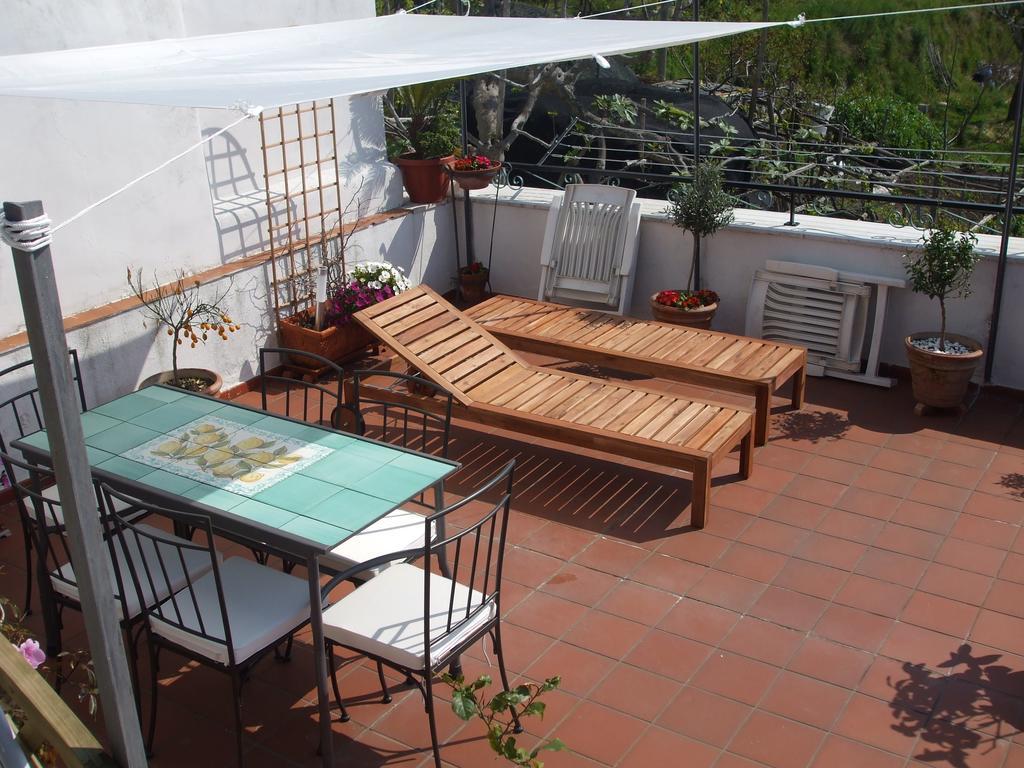 Casa Barbara Bed & Breakfast Амалфи Стая снимка